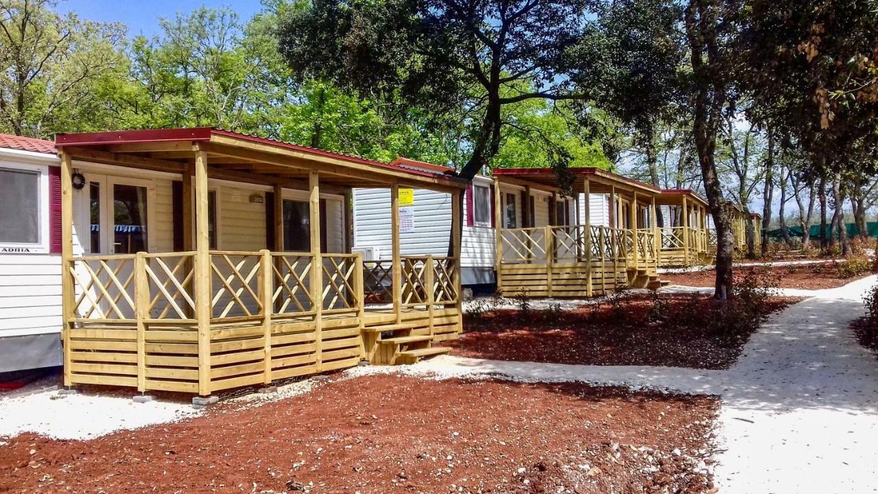 Victoria Mobilehome In Solaris Fkk Naturist Camping Resort Пореч Экстерьер фото